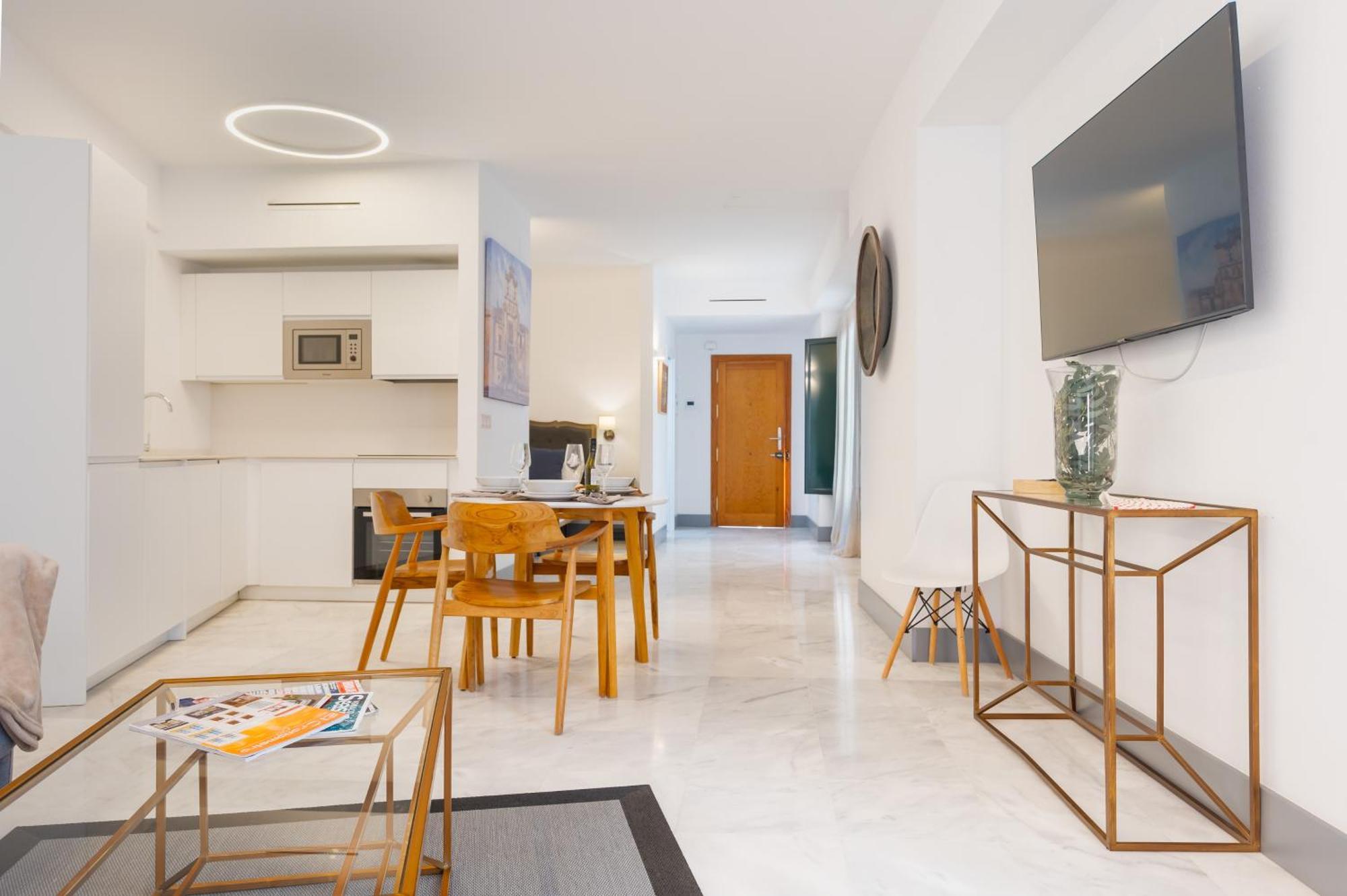 Panther Home Francos إشبيلية المظهر الخارجي الصورة