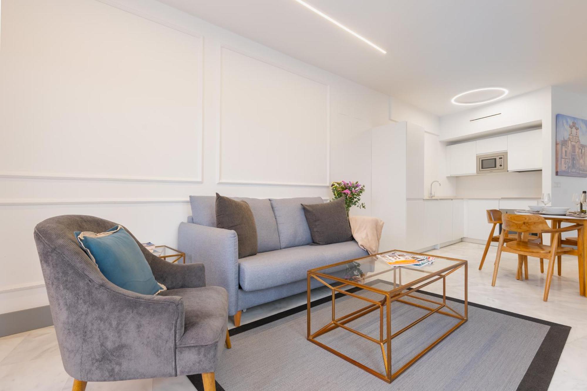 Panther Home Francos إشبيلية المظهر الخارجي الصورة