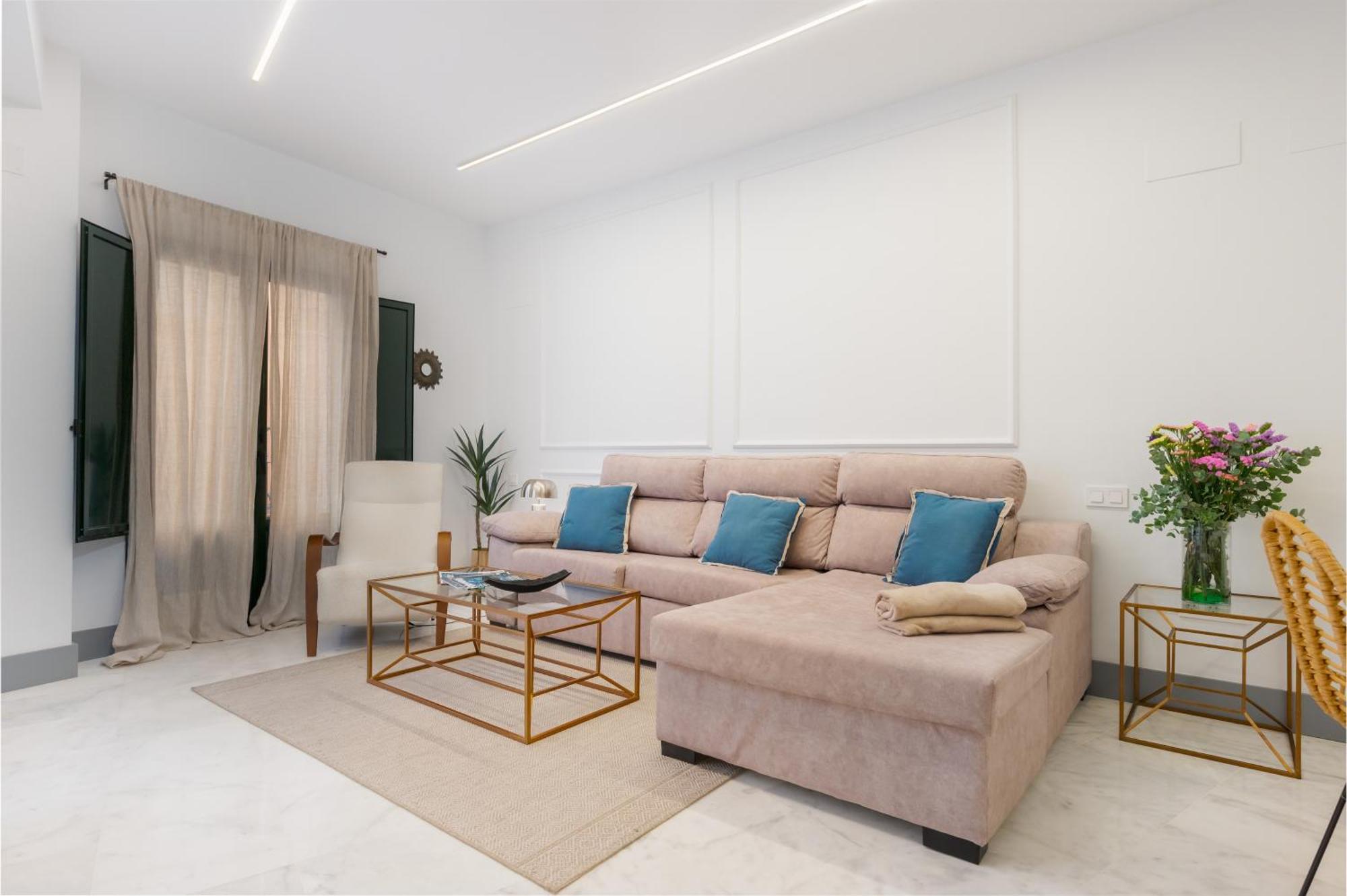 Panther Home Francos إشبيلية المظهر الخارجي الصورة
