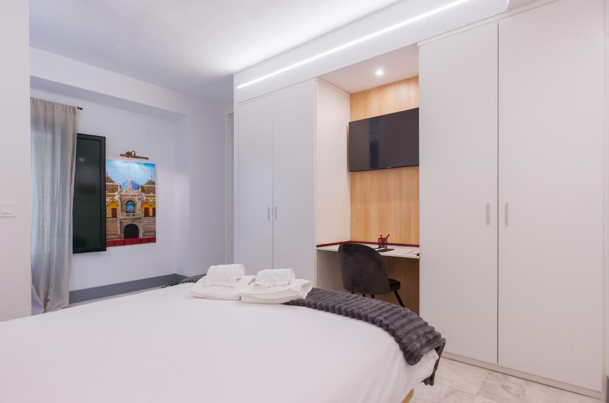 Panther Home Francos إشبيلية المظهر الخارجي الصورة